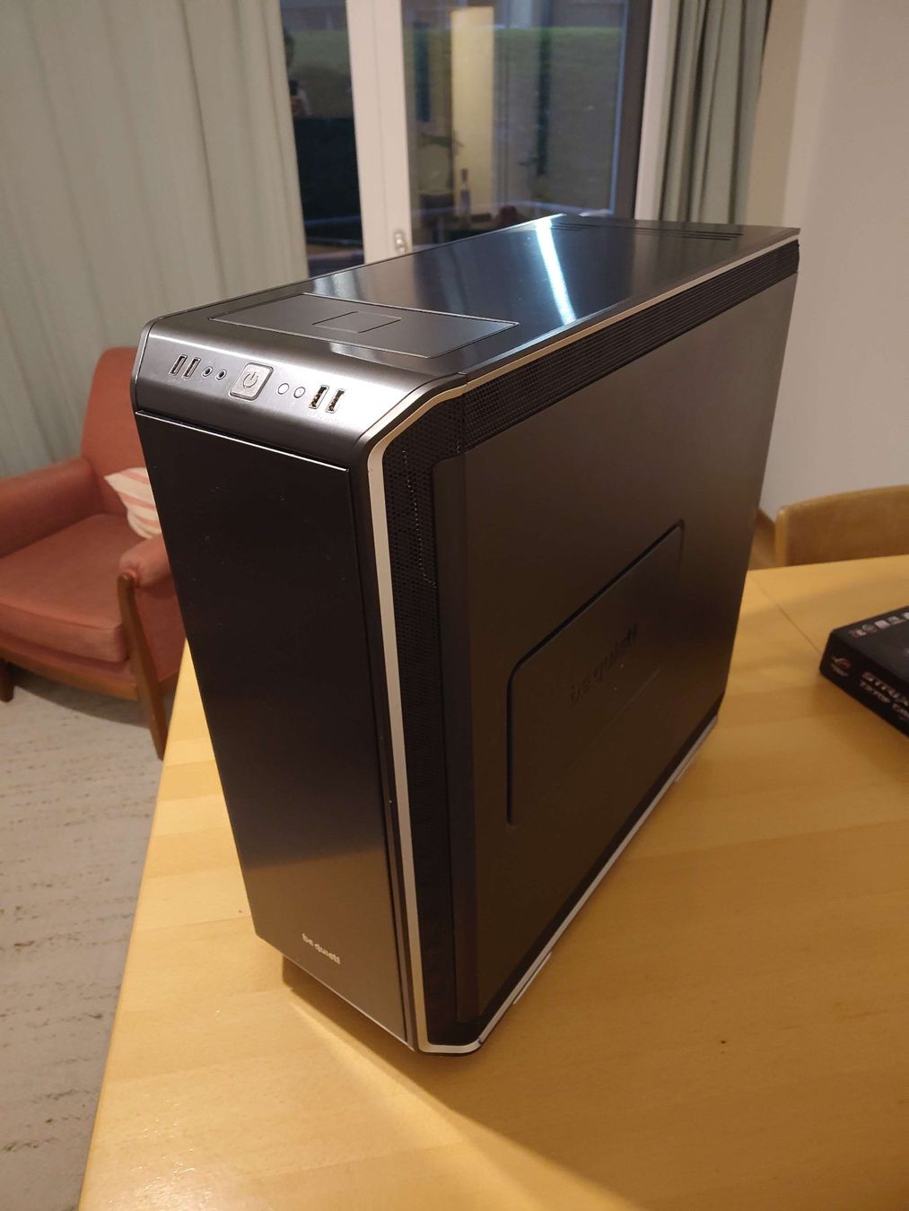 beQuiet! Custodie: PC Gehäuse - be quiet! DARK BASE PRO 900 – Usato da Zürich venduto da LunaLorea 1