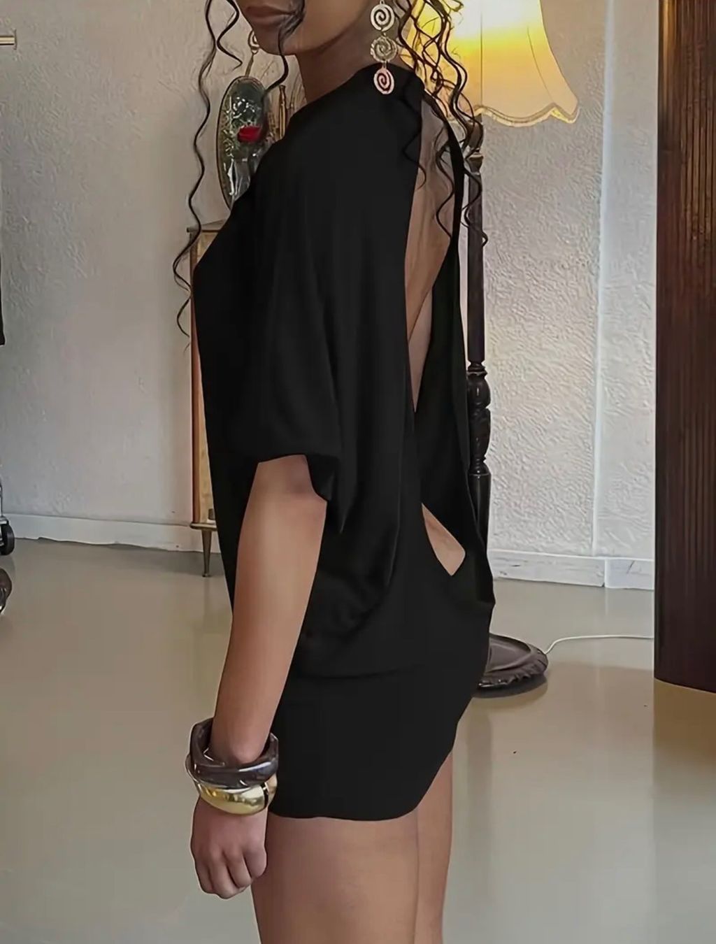 T-shirt: Backless women T shirt – Nuovo (secondo la descrizione) da Vairano venduto da chr_sjd7 1