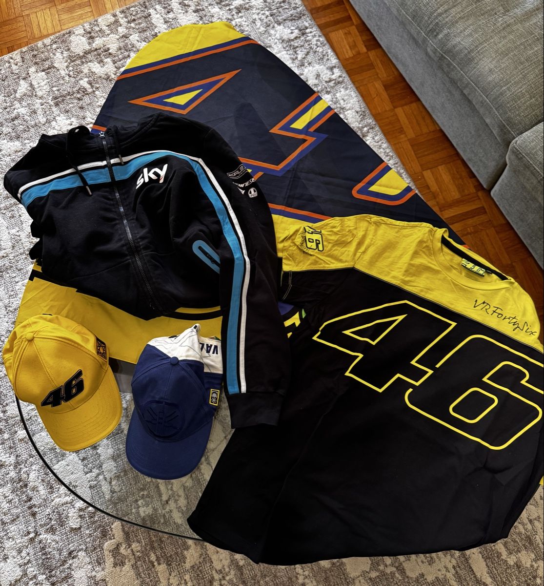 Lotti di vestiti: Valentino Rossi Package – Nuovo (secondo la descrizione) da Kloten venduto da Chailds