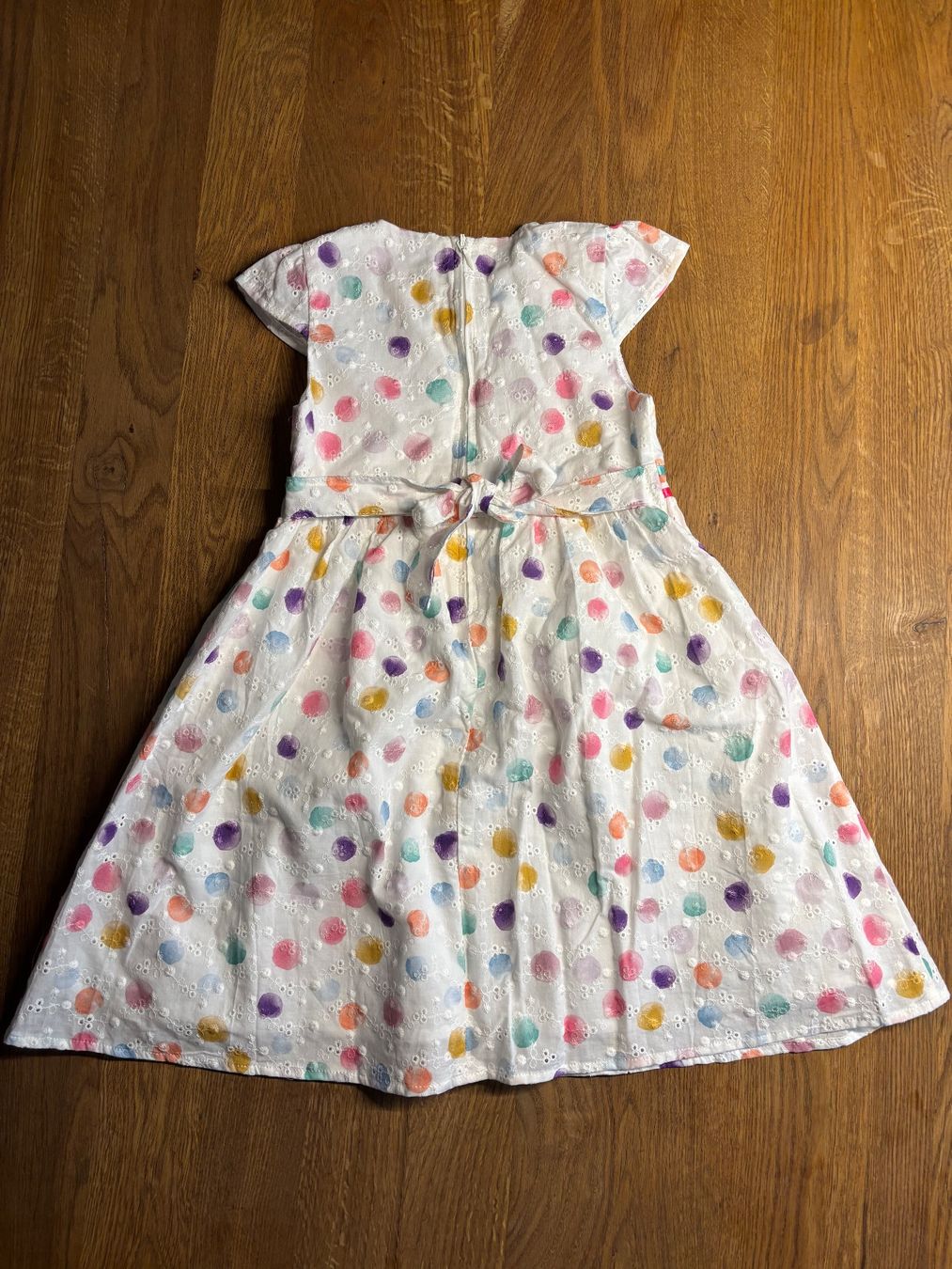Vestiti & Gonne: Hübsches Kleid Grösse 104 - Neu! – Nuovo e nell'imballaggio originale da Huttwil venduto da simonbuser 2