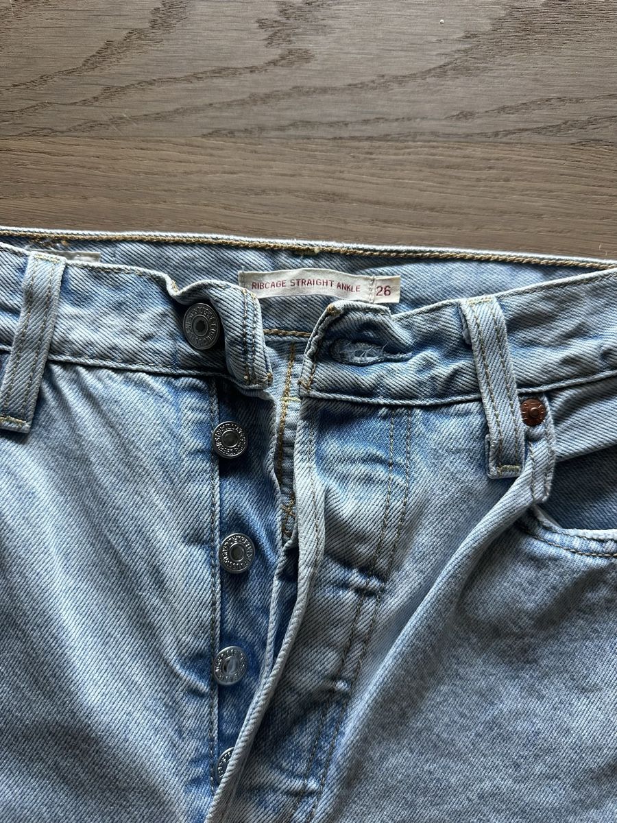 Levi's Jeans: Levi's Jeans – D'occasion à Kloten par niinaa.5 2