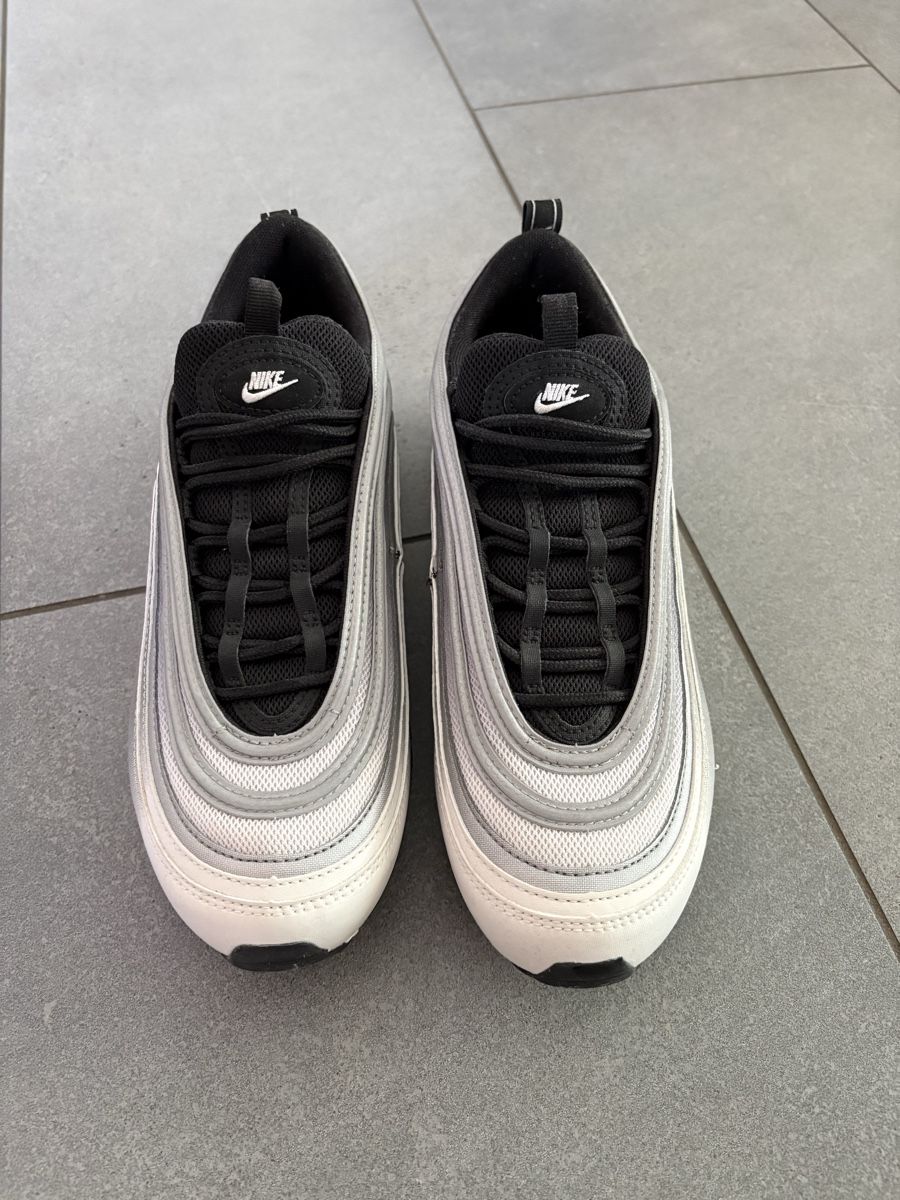 Nike Scarpe da uomo: Nike Air Max 97 (Grösse 41) – Nuovo (secondo la descrizione) da Goldach venduto da Jannis403 3