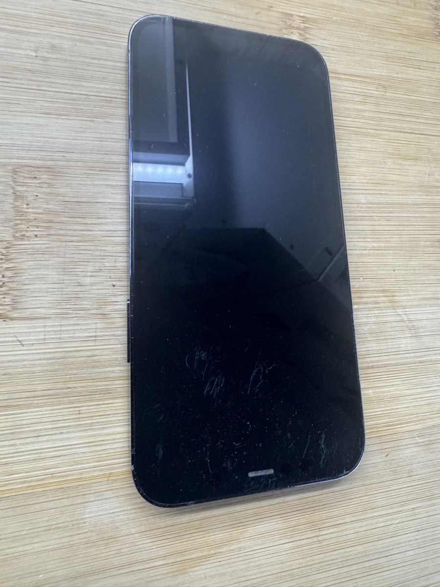 Apple Portables: iPhone 12 Pro – D'occasion à Hittnau par Bgobeli 2
