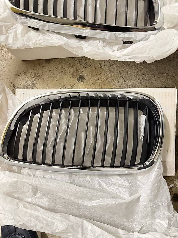 BMW Alle Autoersatzteile: BMW M3 E92 E90 E93 original Chrom Noeten – Gebraucht aus Zollikon von gaeng4665