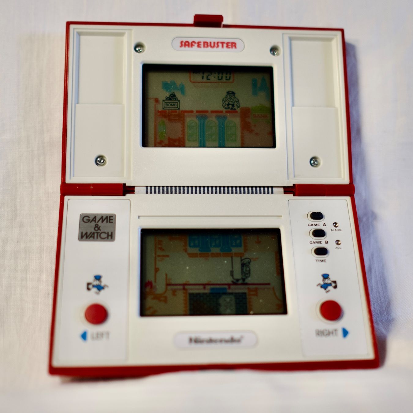 Nintendo Konsolen: NINTENDO GAME & WATCH SAFEBUSTER – Gebraucht aus Basel von Ammedysli49 1