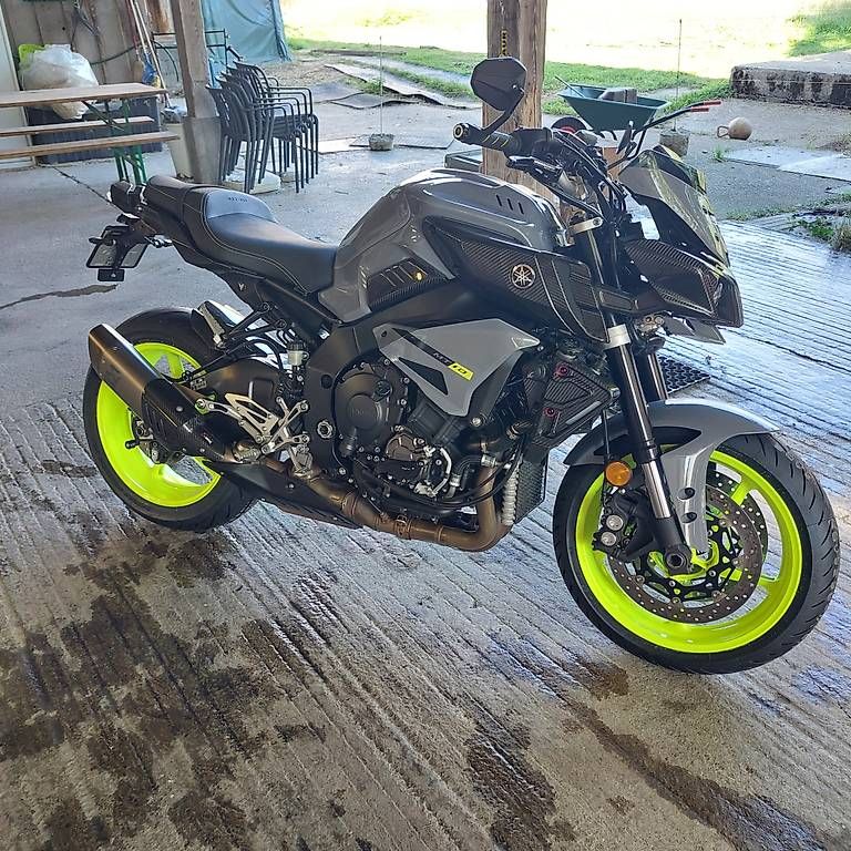 Strada: Yamaha MT 10 – Usato da Stachen venduto da Cross1