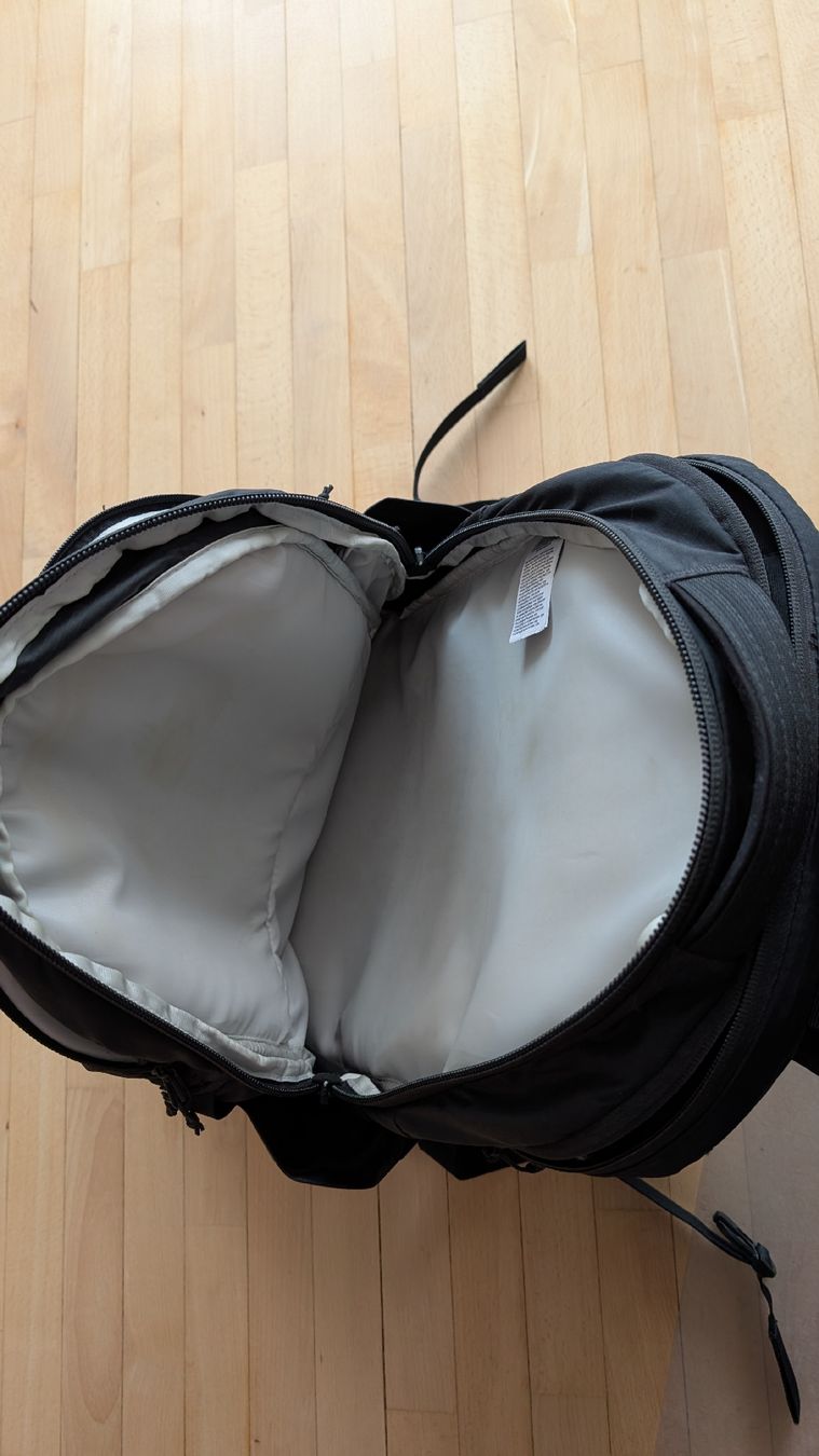 North Face Rucksäcke: The North Face Surge 31l – Gebraucht aus St. Gallen von fab_SG 2