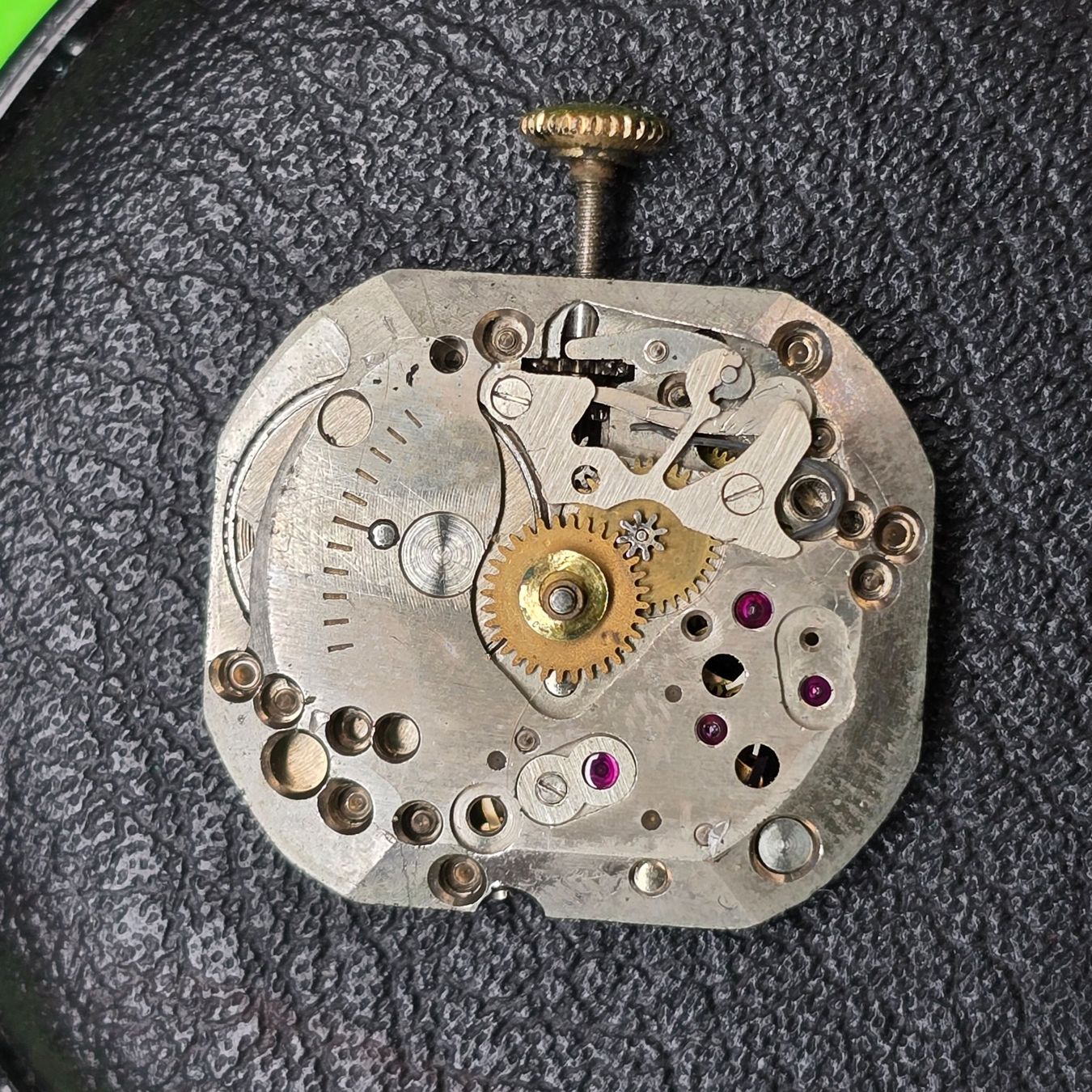 Doxa Orologi: Mouvement Doxa pour pièces – Usato da Tramelan venduto da Nirdan 1