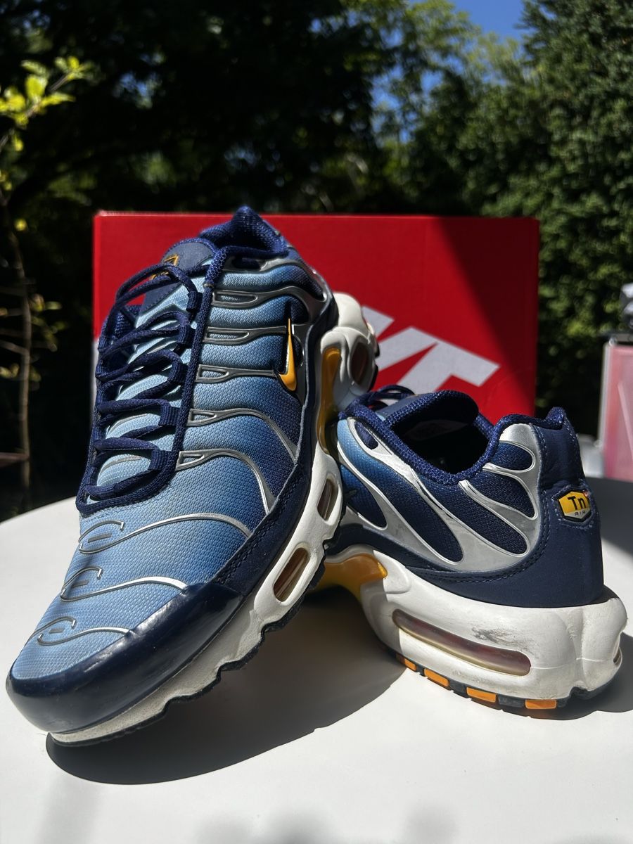 Nike Scarpe da uomo: Nike Air Max Plus-Sky Blue Laser Orange / EU 44,5 – Nuovo (secondo la descrizione) da Zollikofen venduto da LUKE_THRIFTS 1