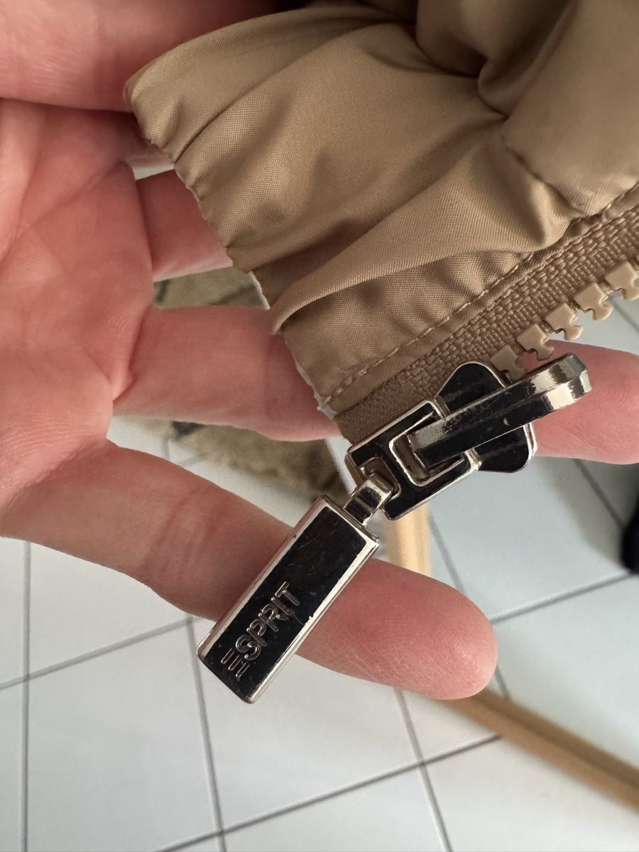 Esprit Vestes: Doudoune Réversible Esprit – Neuf (Voir description) à Nyon par Lucieluce2211 3