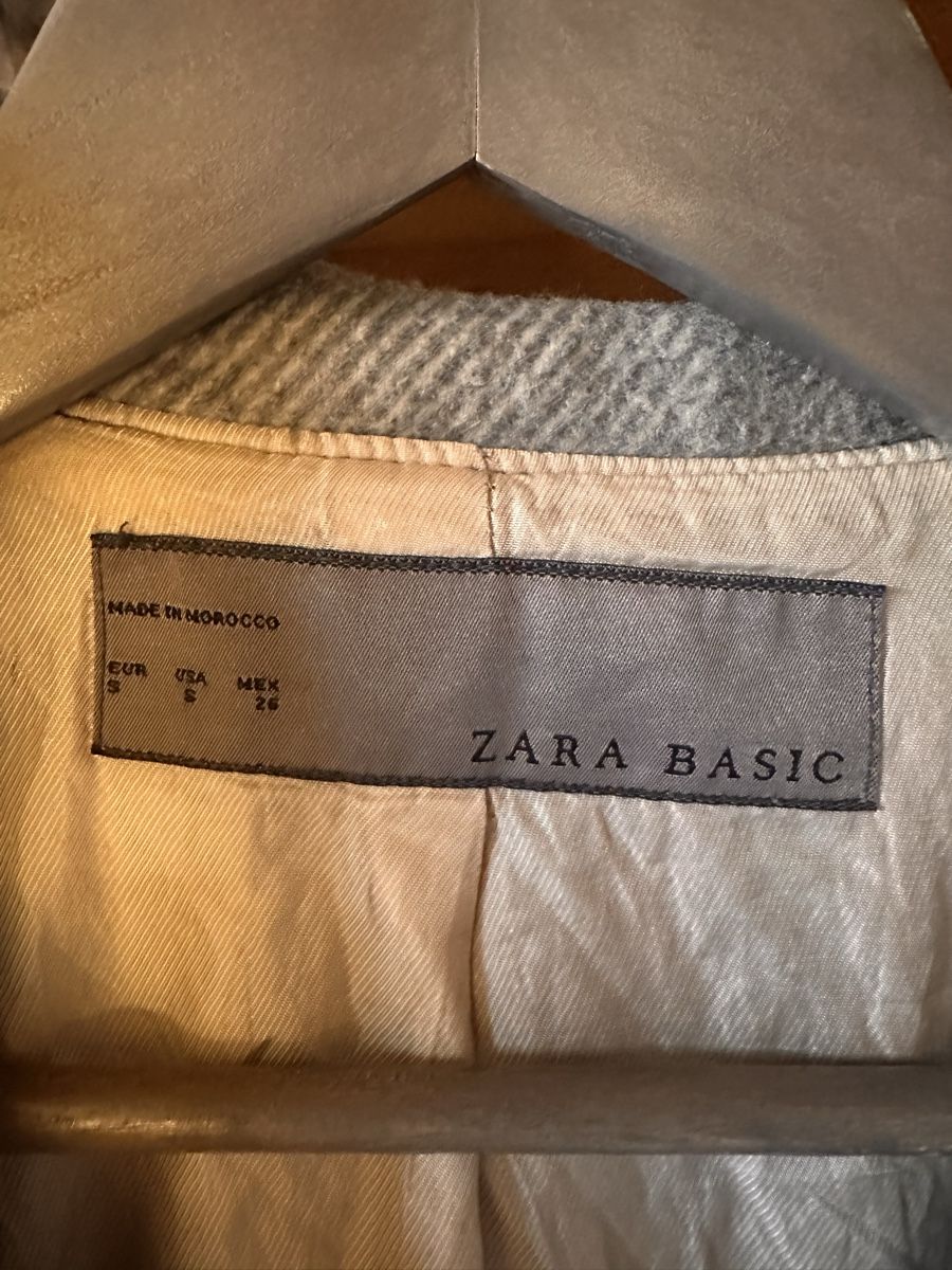 Zara Mäntel: Wintermantel Kariert Grau Zara – Gebraucht aus Zürich von BettinaMarie2308 1