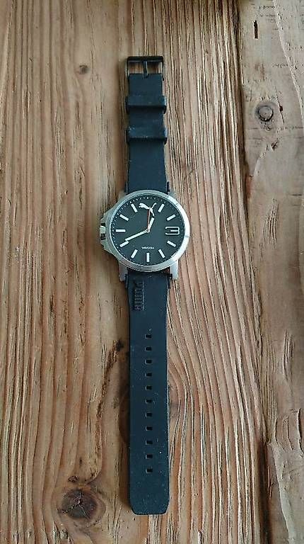 Orologi: Montre puma Water resistant – Usato da avry devant pont venduto da nick18100