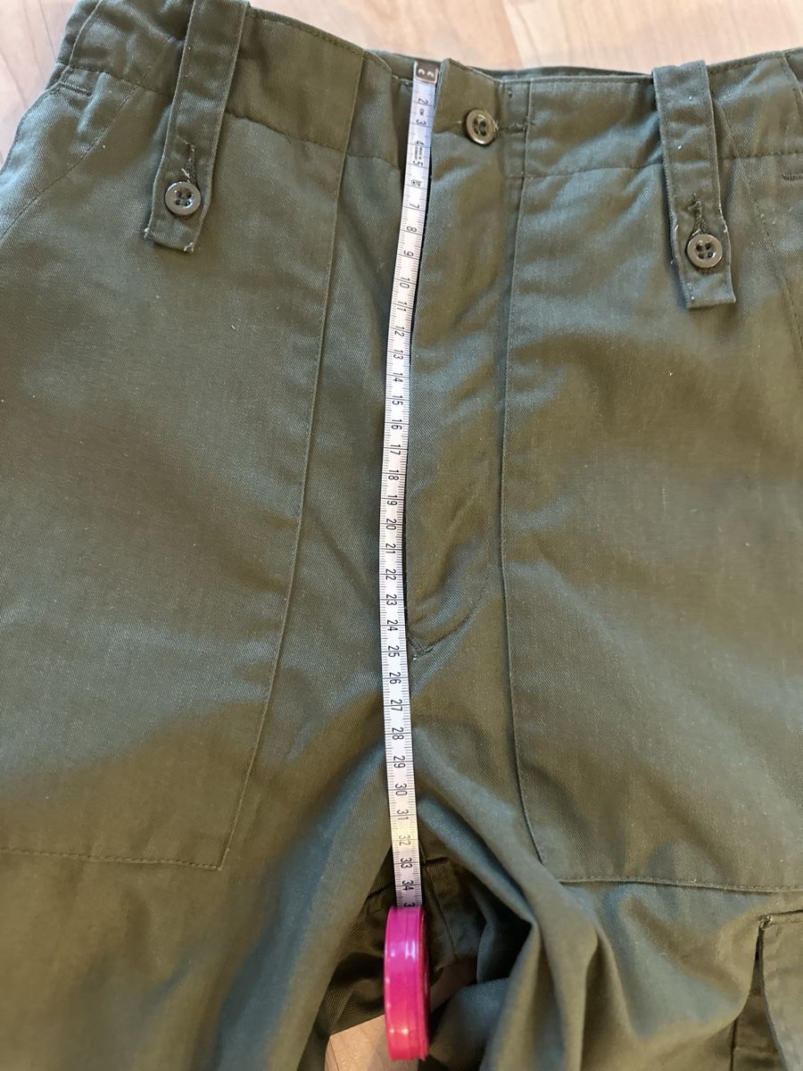 Urban Outfitters Hosen: Cargo Carpenter Pants Hosen Khaki S 36 – Gebraucht aus Zürich von rosolli 3