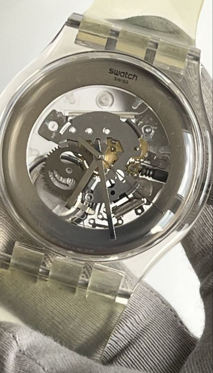 Swatch Orologi: Swatch Skeleton – Usato da Gland venduto da AlpineTime_CH 2