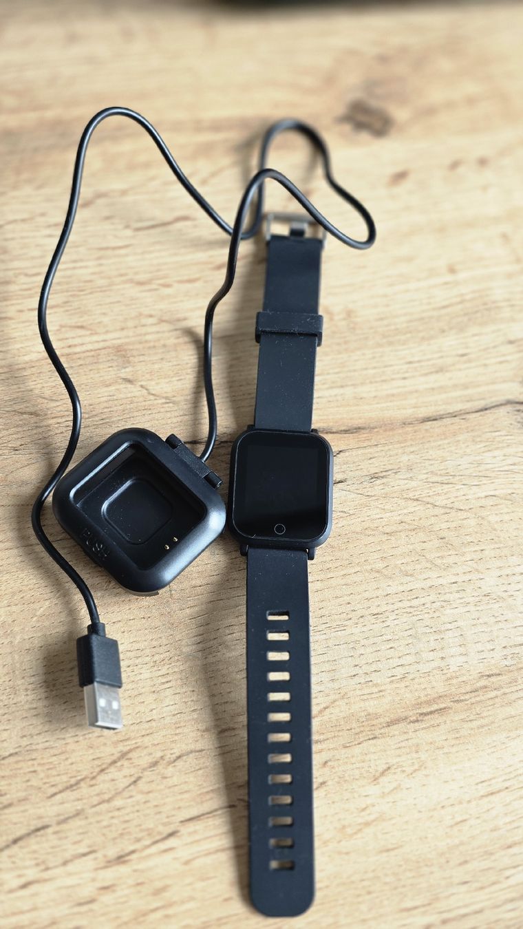 Blaupunkt Smartwatch: Blaupunkt Connected Watch "Coaching" Multi Sport GPS – Usato da Dicken venduto da anita-123 2