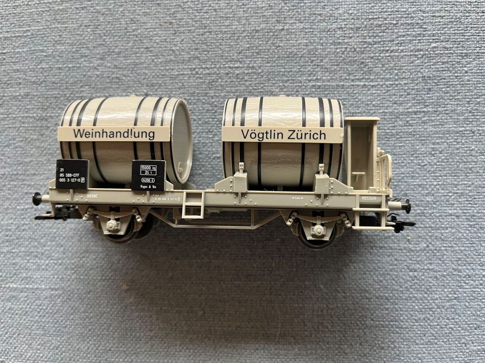 Märklin HO Citerne en verre Club 2000 Märklin im Kanton Wallis