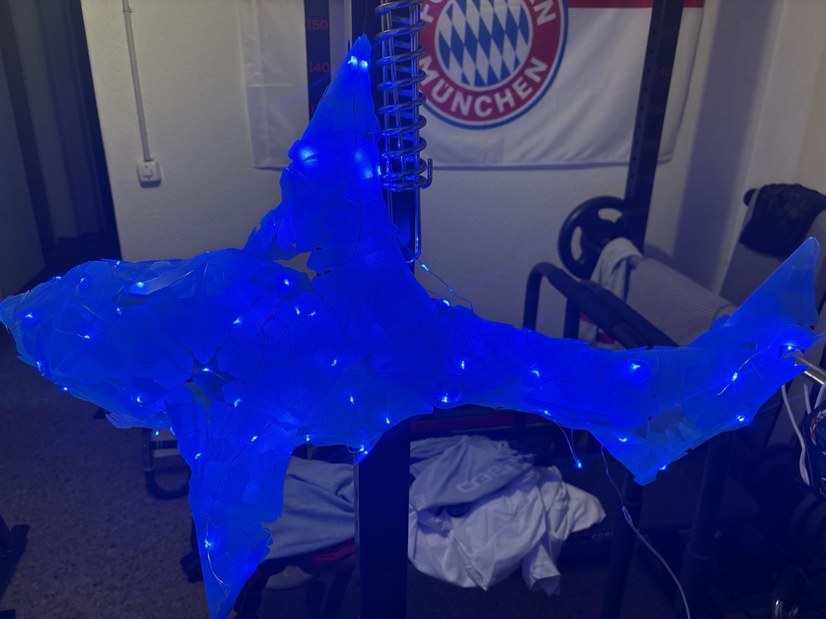 Kits de loisir créatif: Creato LED Shark 3D Lampe – D'occasion à Staffelbach par Cherry4 2