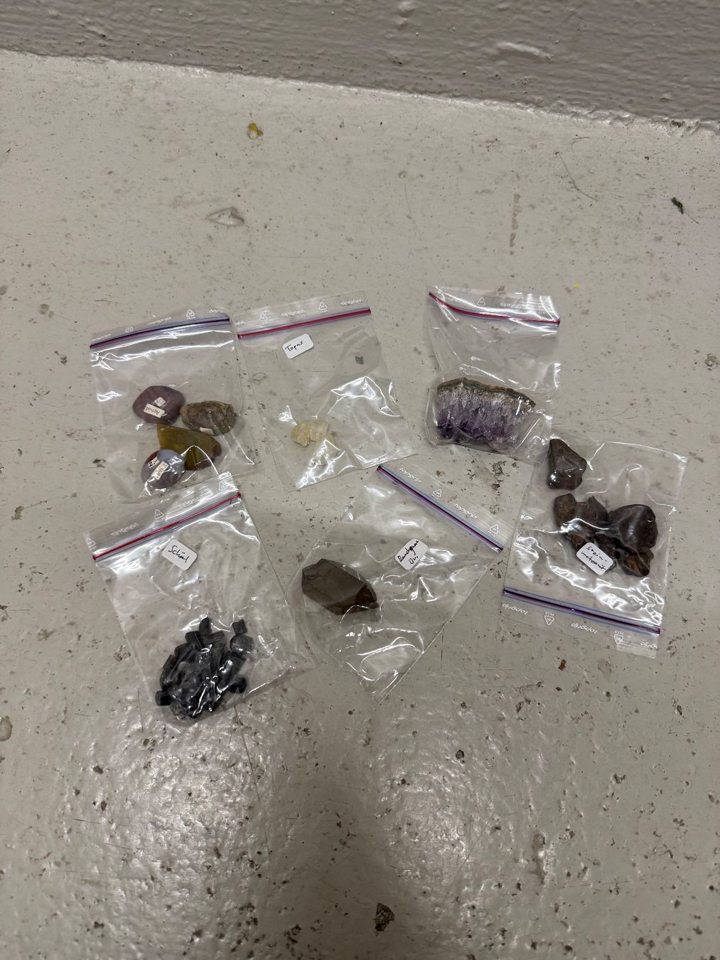 Pietre preziose: Edelstein-Sammlung: Topas, Achat, Amethyst und Weitere! – Nuovo e nell'imballaggio originale da Zürich venduto da Cleo234