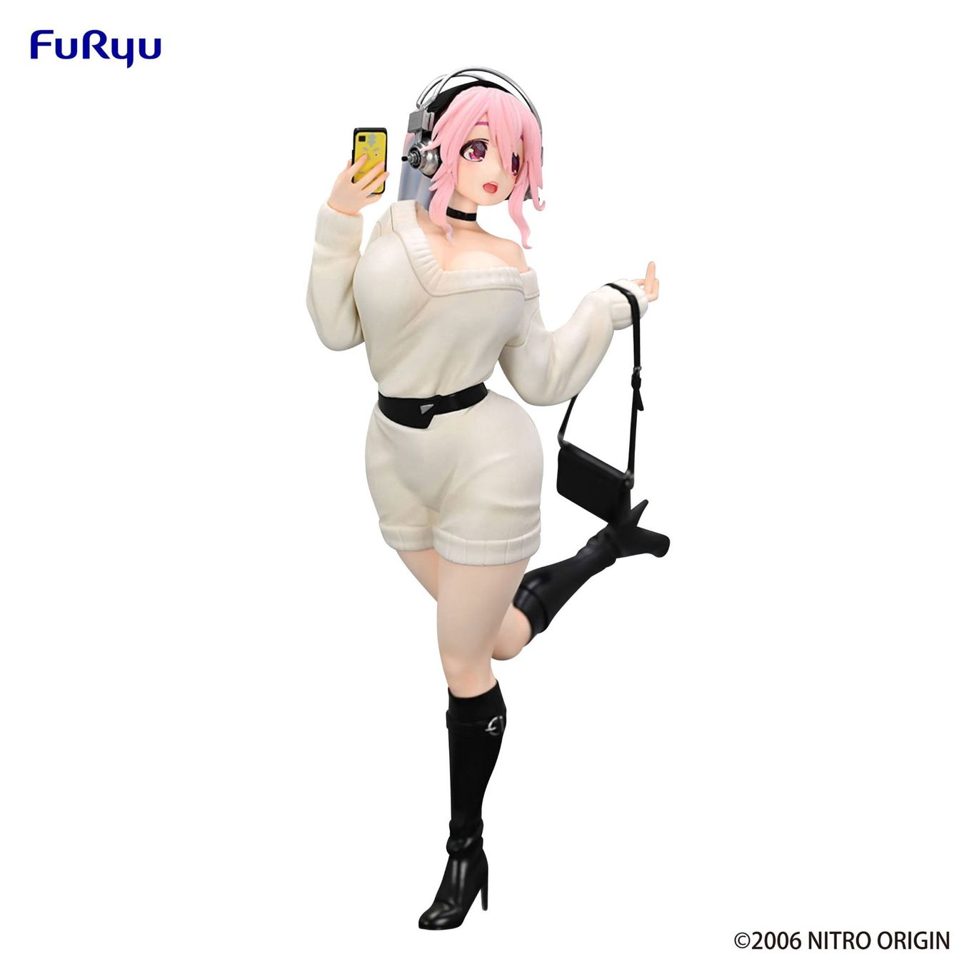 Statuette: Super Sonico PVC Trio-Try-iT Winter Memory Ver. 21 cm – Nuovo e nell'imballaggio originale da St-Imier venduto da ATTAKSHOP 4
