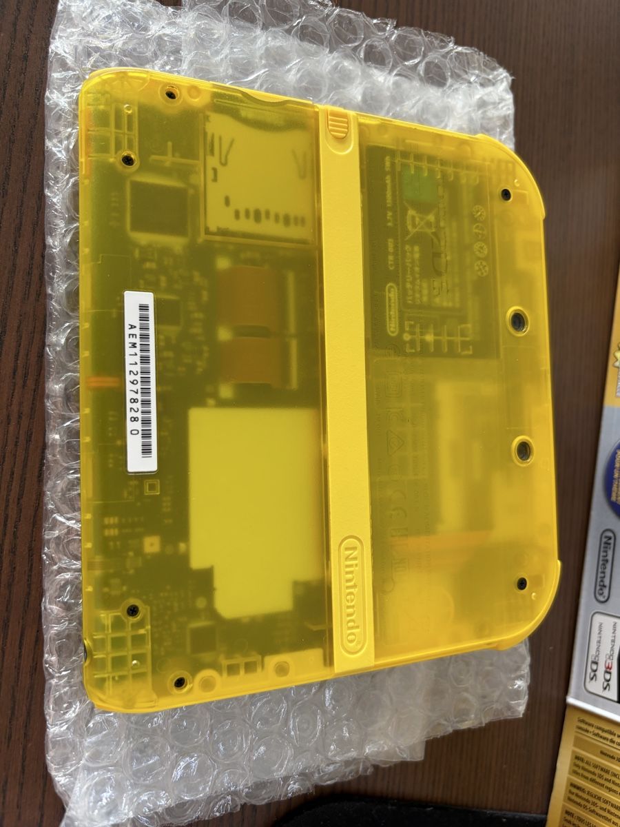 Nintendo Console: 2x Nintendo 2DS Limited Pokemon Edition – Usato da Kloten venduto da Friendly_Collector 3