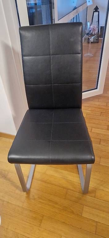 Stühle: 6 moderne Freischwinger-Stühle aus Echtleder  – Gebraucht aus Kriens von sic_5tjm
