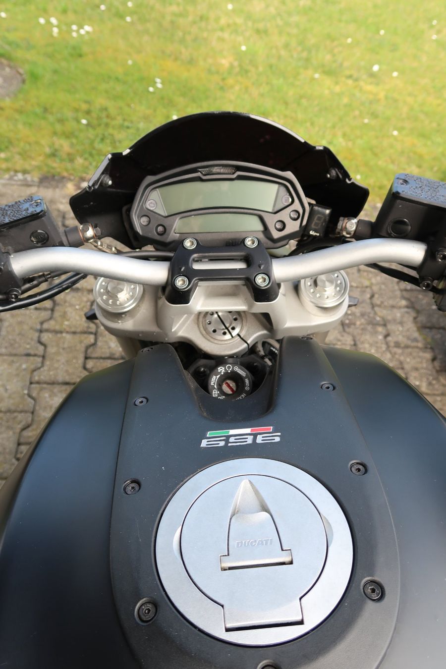 Ducati Strada: Ducati Monster 696 25kw – Usato da Hünenberg venduto da Harley151 6