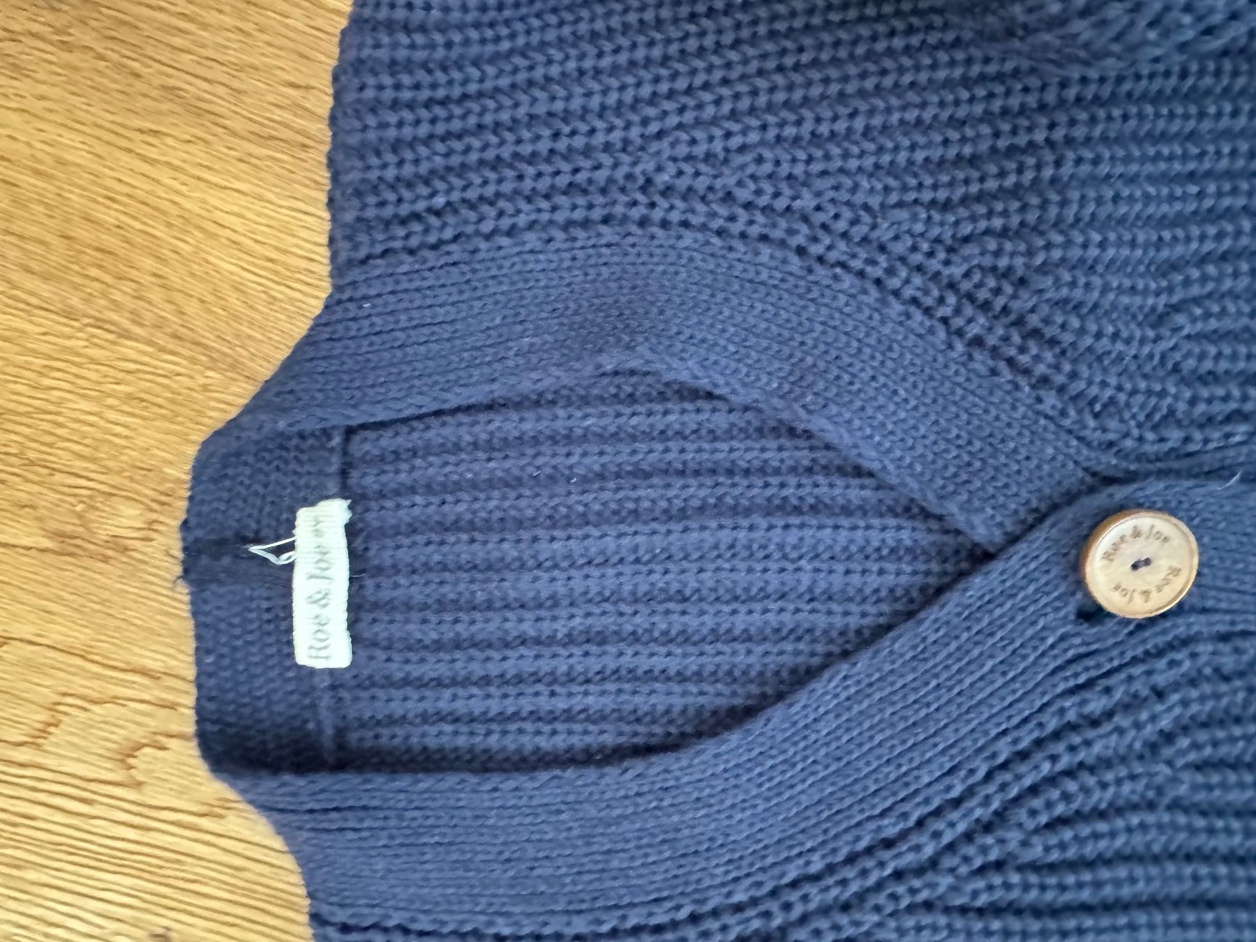Maglioni & Felpe: Neu Roe&Joe Cardigan Gr. 8Y – Nuovo e nell'imballaggio originale da Balgach venduto da zreredein 1