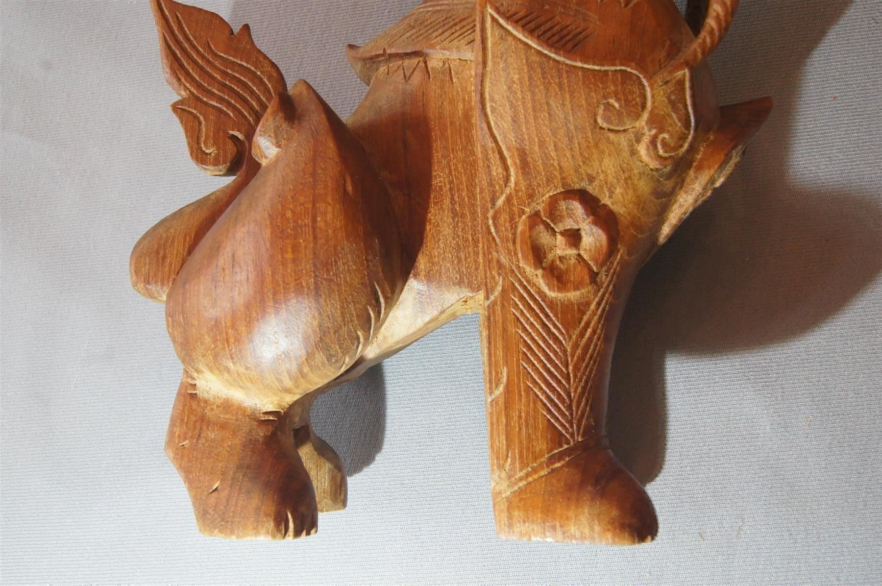Sculture & Statue: Geschnitzter Tempel-Wächter / Fou-Hund – Usato da Geroldswil venduto da ARTEFACTO 6