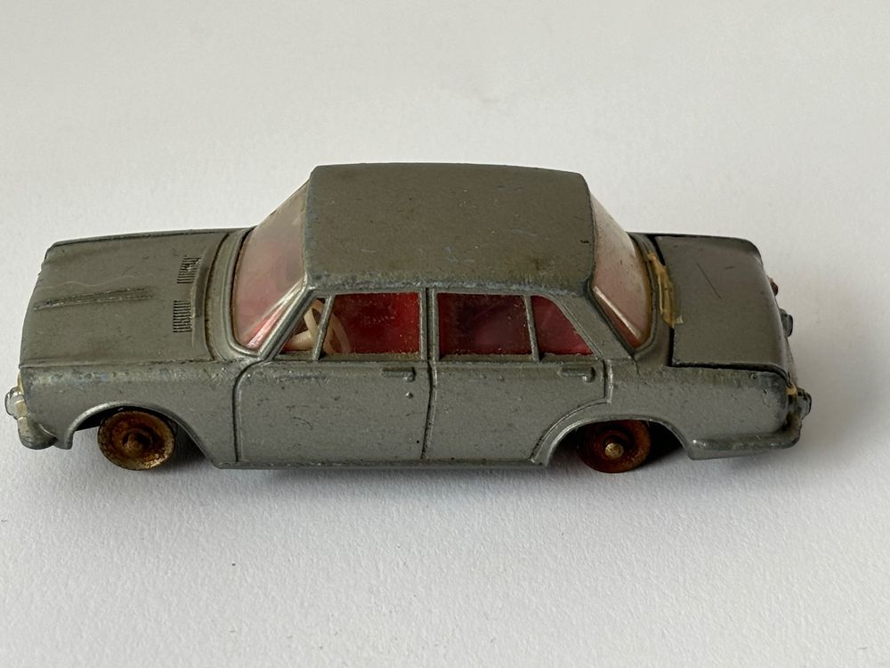 Dinky Toys Simca 1500 N°523 - Échelle 1/43, Grise (occasion)