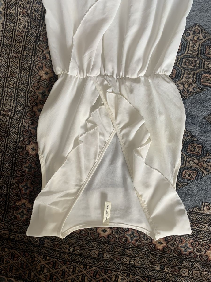 Kleider: ELEGANTES KLEID GR M – Neu (gemäss Beschreibung) aus Gutenswil von Bregenzer8610 2