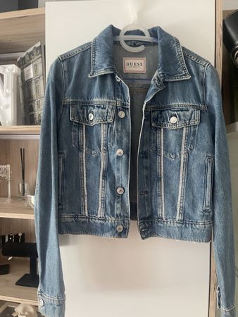 Denim Jacke Guess Grösse XS mit Nieten