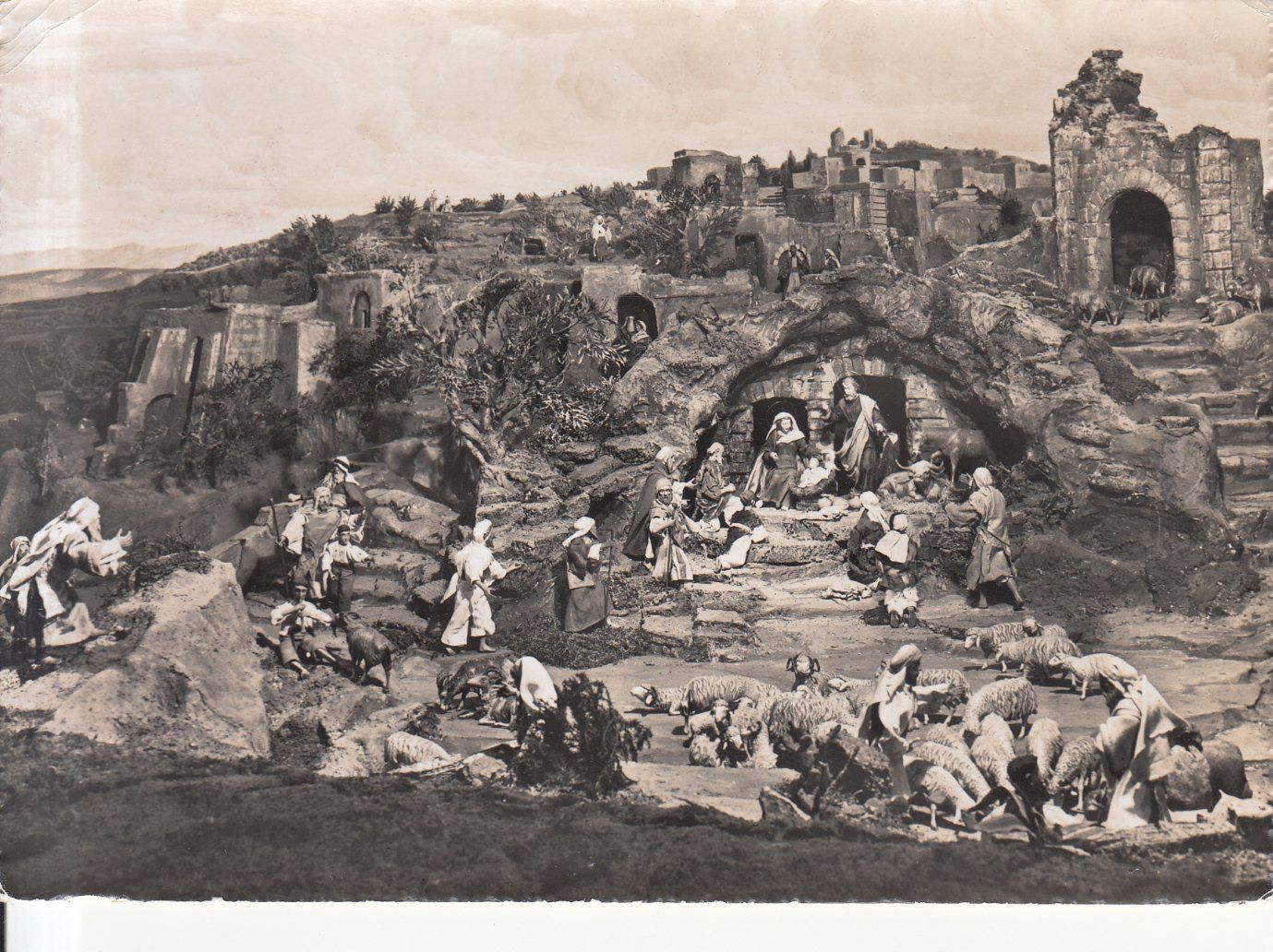 Cartoline postali: Einsiedeln Diorama 1956 – Usato da Bürglen TG venduto da StampGraf