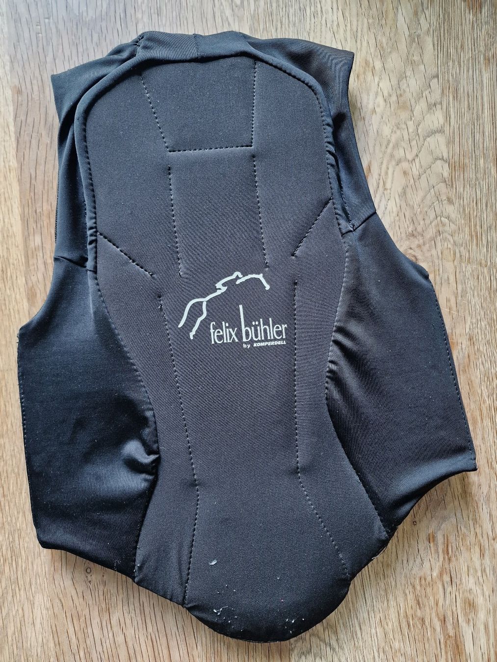 Protezioni & Imbottiture: Rückenprotektor Grösse KXS / 116 – Usato da Baden venduto da sams77 1