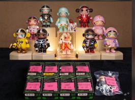 Pop Mart Space Molly Serie 2 Full Set: inkl. R&SR 18 Figuren