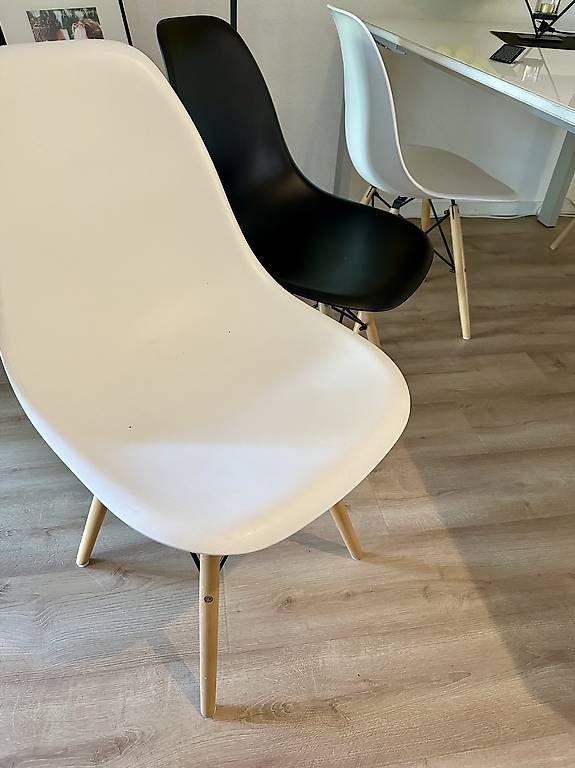 Chaises: Stühle Esszimmerstühle Vitra-Design – D'occasion à Muttenz par anna123 3