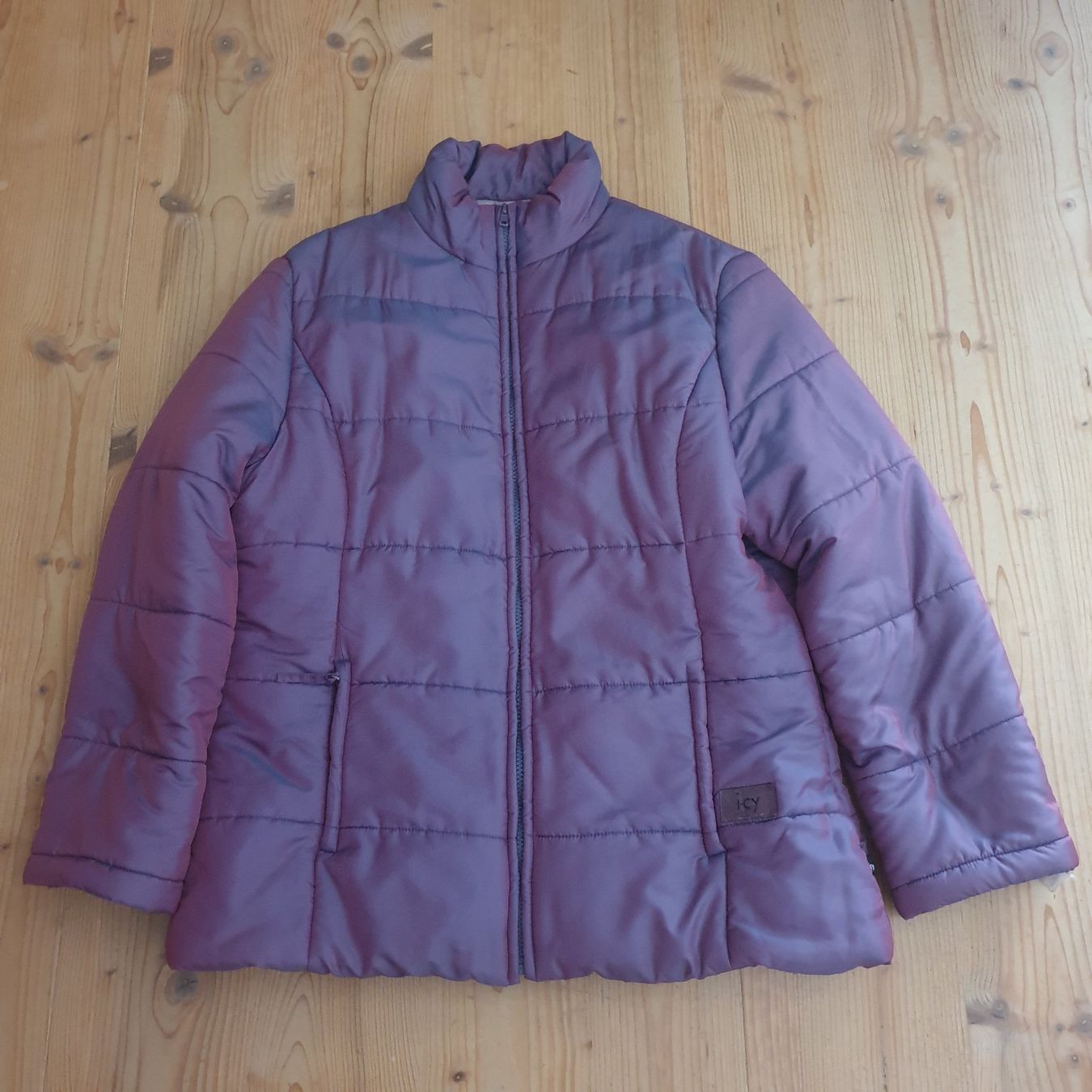 Giacche: Steppjacke Dame Grösse XL in lila – Usato da Nunningen venduto da rosalieundtrueffel