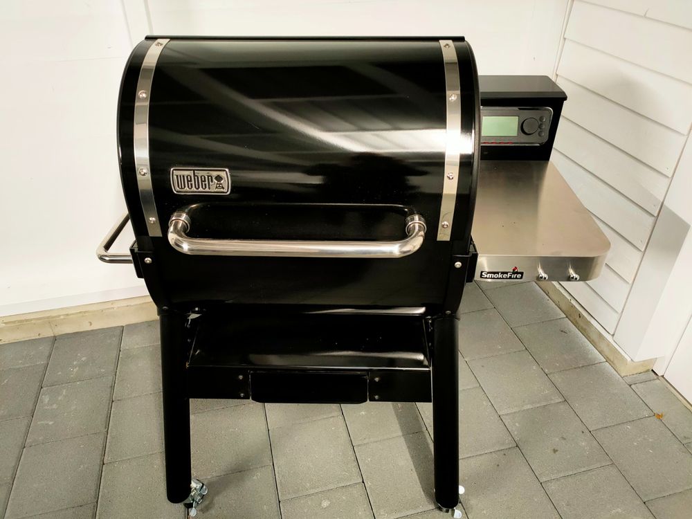 Weber Premium-Hülle Für Den SmokeFire EX4 – Stylischer Schutz Für Deinen Pelletgrill