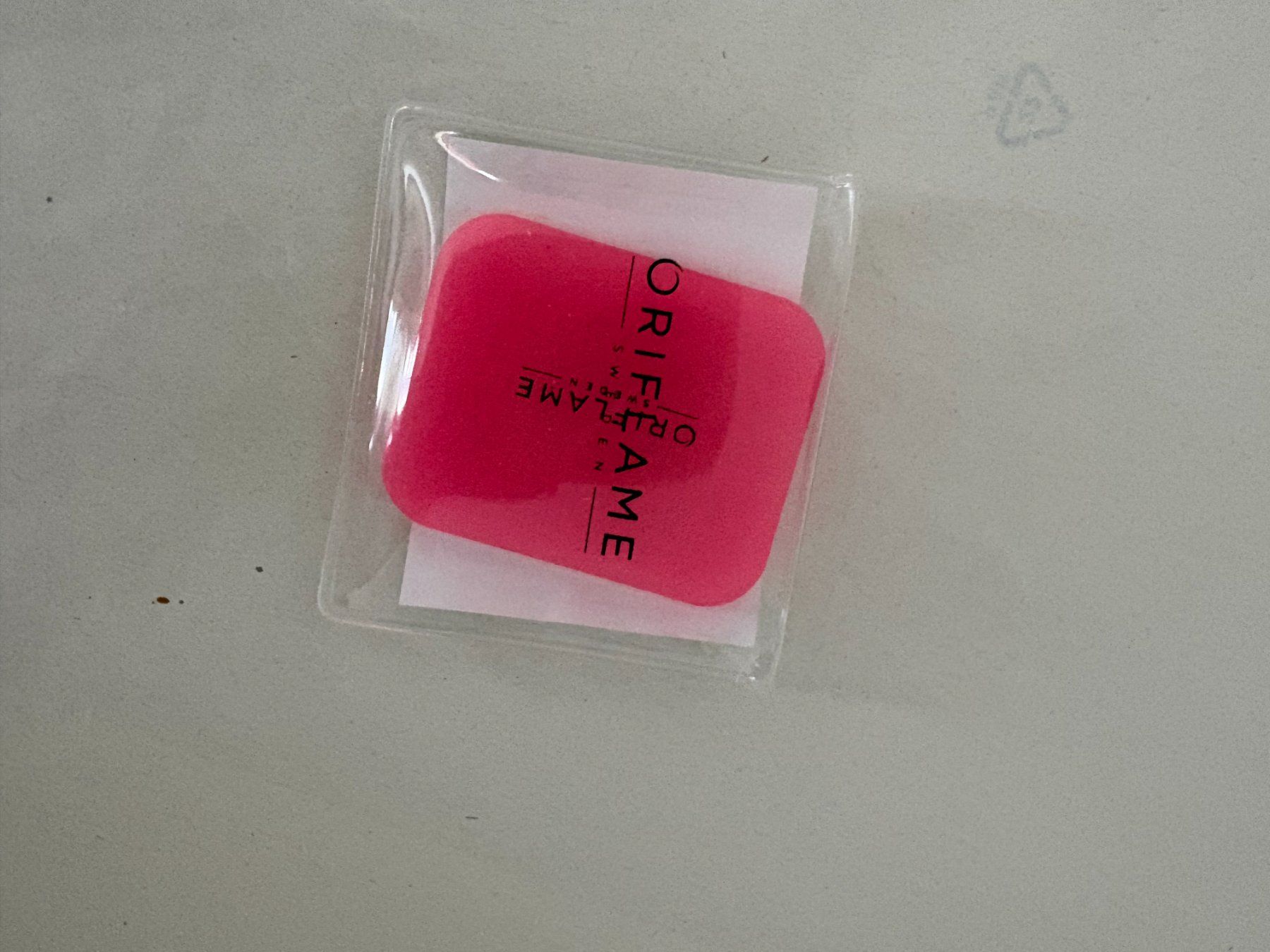 Make-up: Applicatore makeup silicone – Usato da Bellinzona venduto da dan_m8pc