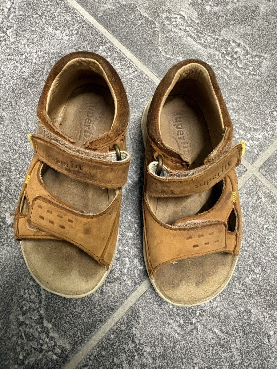 Superfit Scarpe per ragazzi: Superfit Sandale Leder Gr.23 – Usato da Wohlen AG venduto da Tschiggi06
