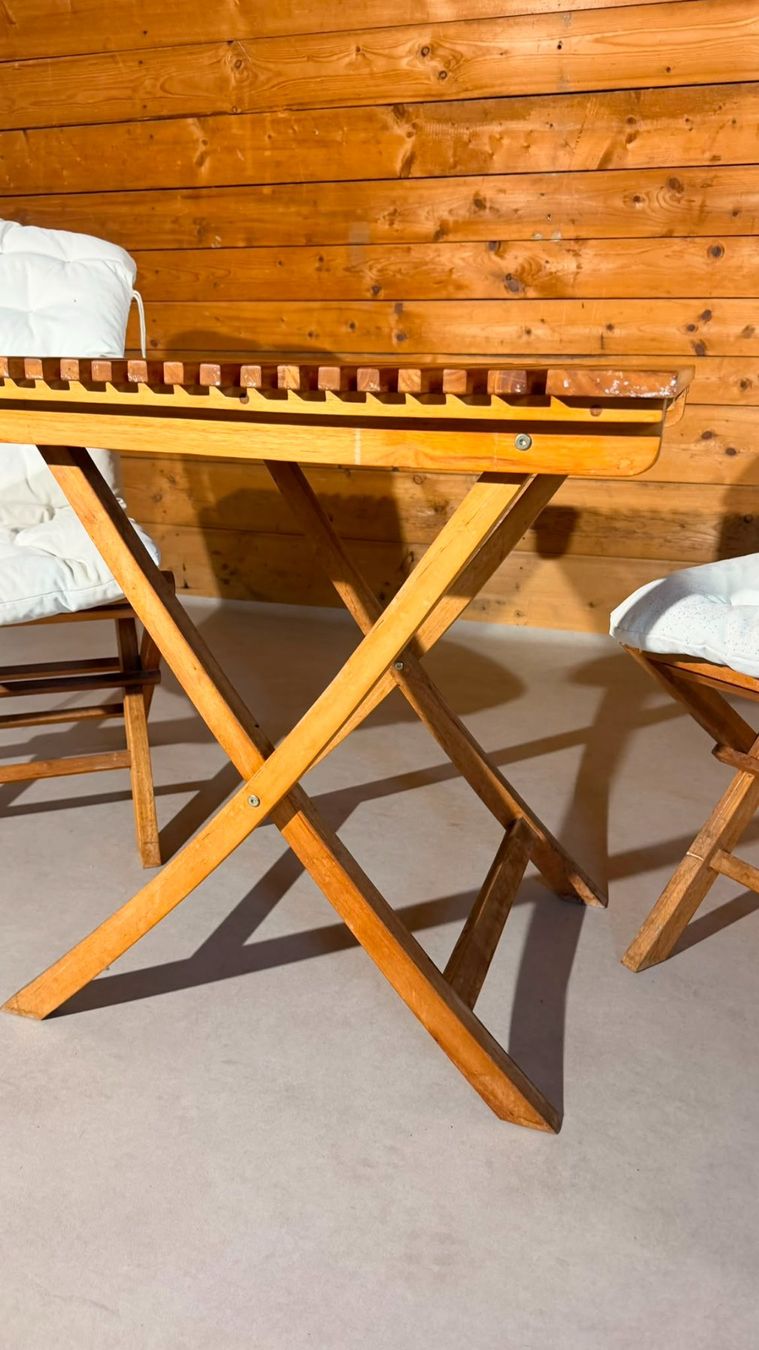 Set di tavolo e panche: Klappbares Teak Gartenmöbel Set 3-teilig Bistroset Balkonset – Usato da Rickenbach ZH venduto da Der-Insider 7