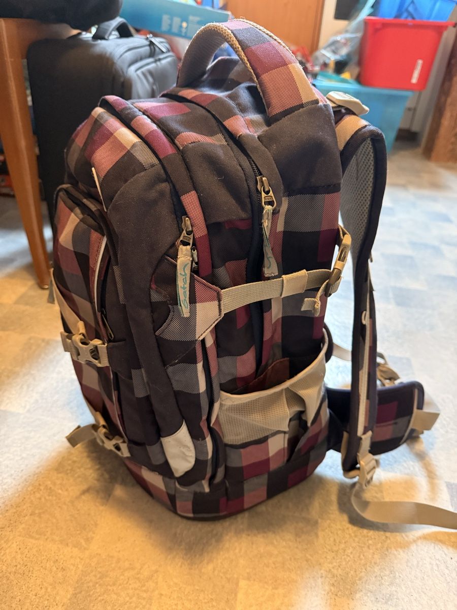 Satch Borse & Zaini: Satch Schukrucksack violett – Usato da Neuheim venduto da fab_7m2f 2