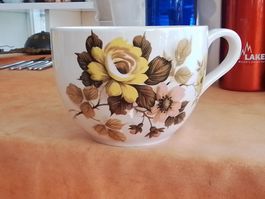 Englische Teetasse 6,6dl Vintage 70er Jahre Blumendeko