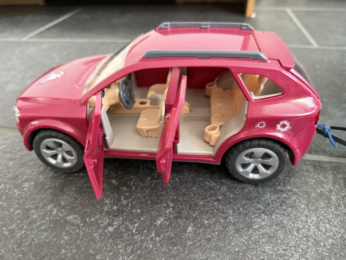Schleich Giocattoli: Schleichpferde mit Stall – Usato da Zürich venduto da Sonnenkind2015 5