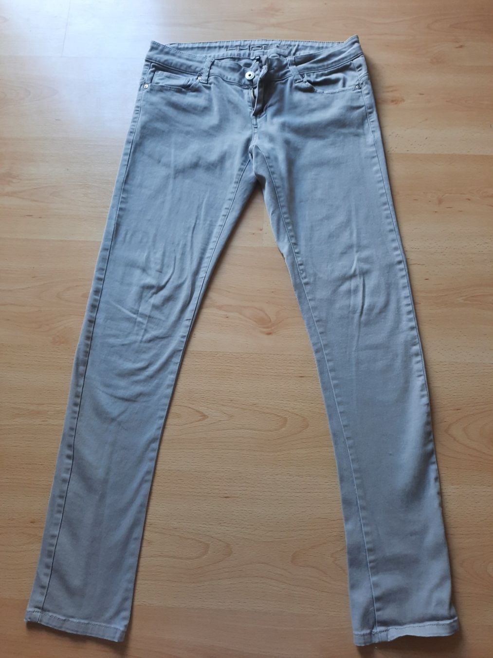 Jeans: Hellgraue Jeans Gr.38 – Gebraucht aus Seftigen von man_tr96 2