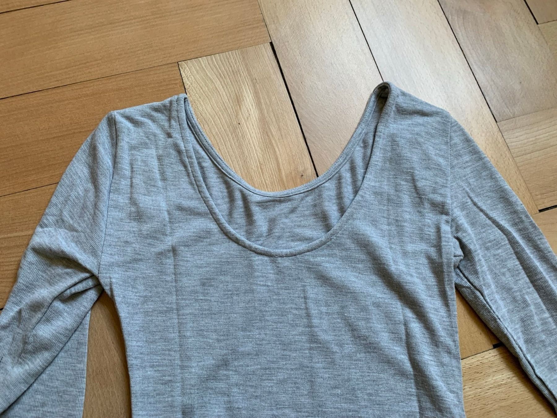 Altra biancheria intima: DECJUBA - Langarm Body hellgrau XS – Usato da Zürich venduto da Diazaio 2