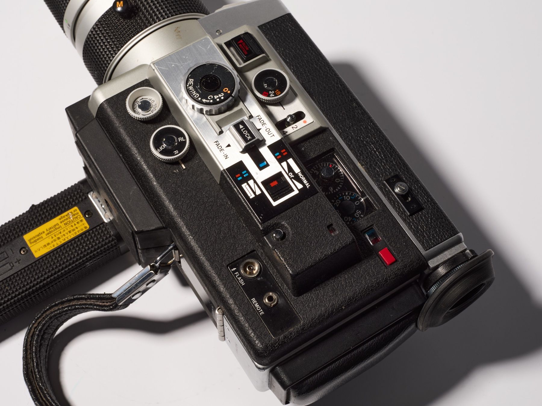 Canon Fotocamera: Canon Auto Zoom 1014 Electronic Super 8 Cine Camera – Usato da Zürich venduto da patrickroppel 2
