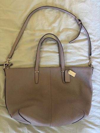 Coach Gray All Leather Pebbled J1381-2730 Shopper Tote Shoul