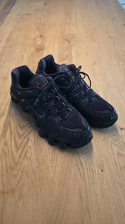 Herrenschuhe: Nike Shox Schwarz Grösse 47 – Gebraucht aus St. Gallen von chrispbacon00