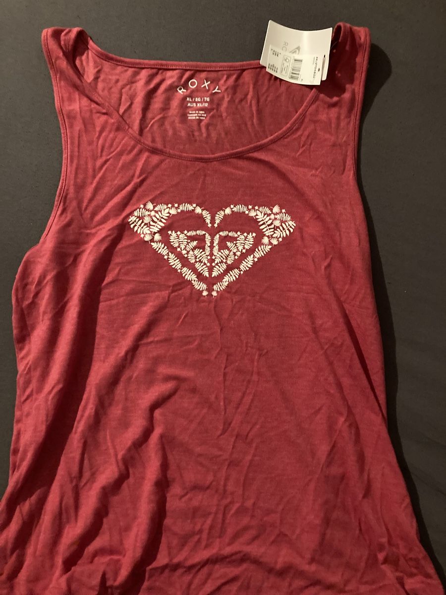 Roxy Top: Rotes Roxy Tank Top, XL, mit Ettikett – Nuovo e nell'imballaggio originale da Bern venduto da man_28fn
