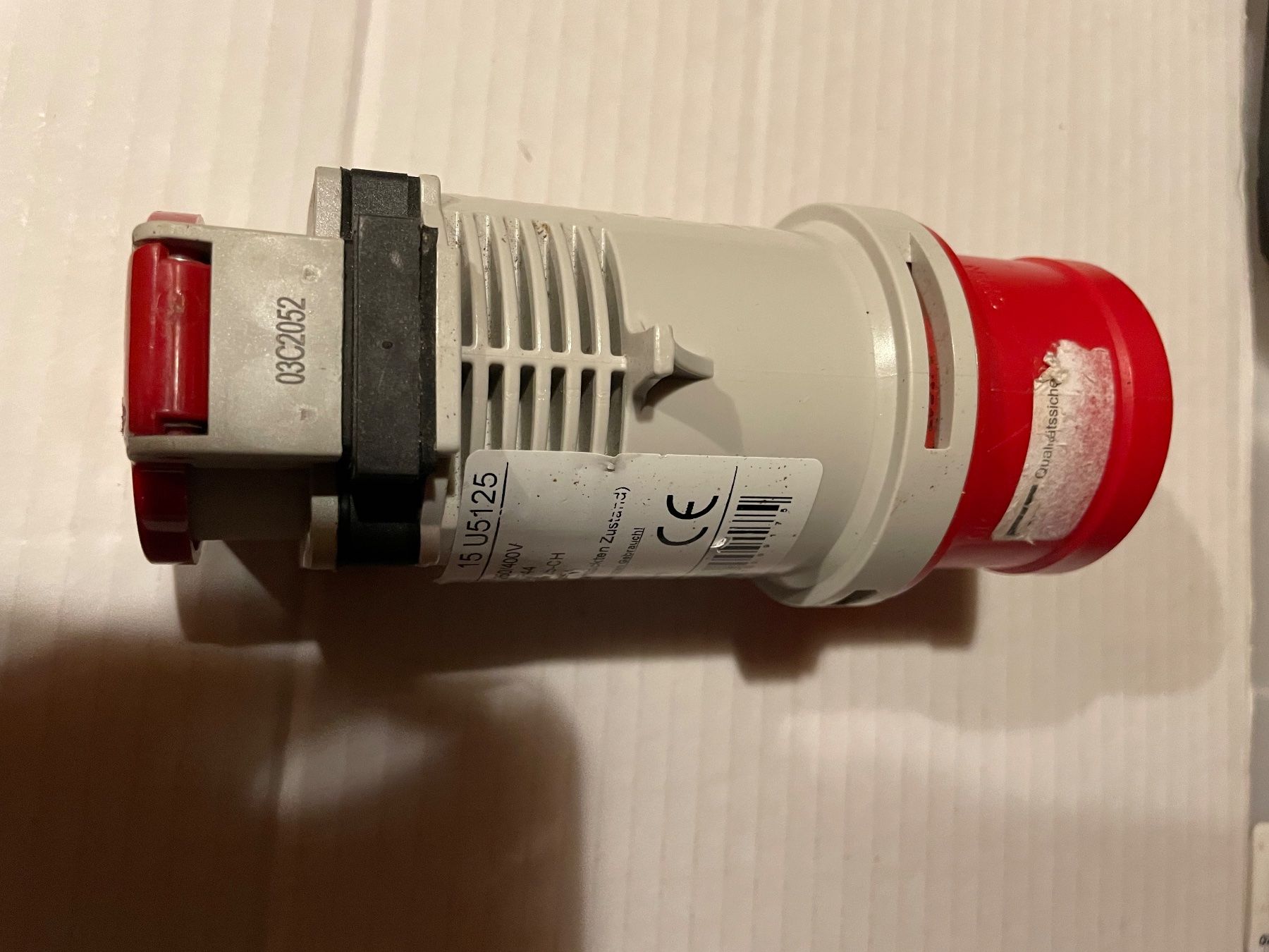 Unità & Adattatore: Adapter Stecker Übergang CEE16 auf T25 – Usato da Huttwil venduto da Bolpa 5
